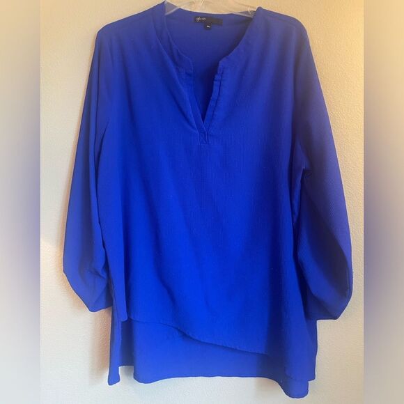 Gibson Tops - Gibson 3/4 sleeve roll tab criss cross detail v neck blouse size xxl royal blue